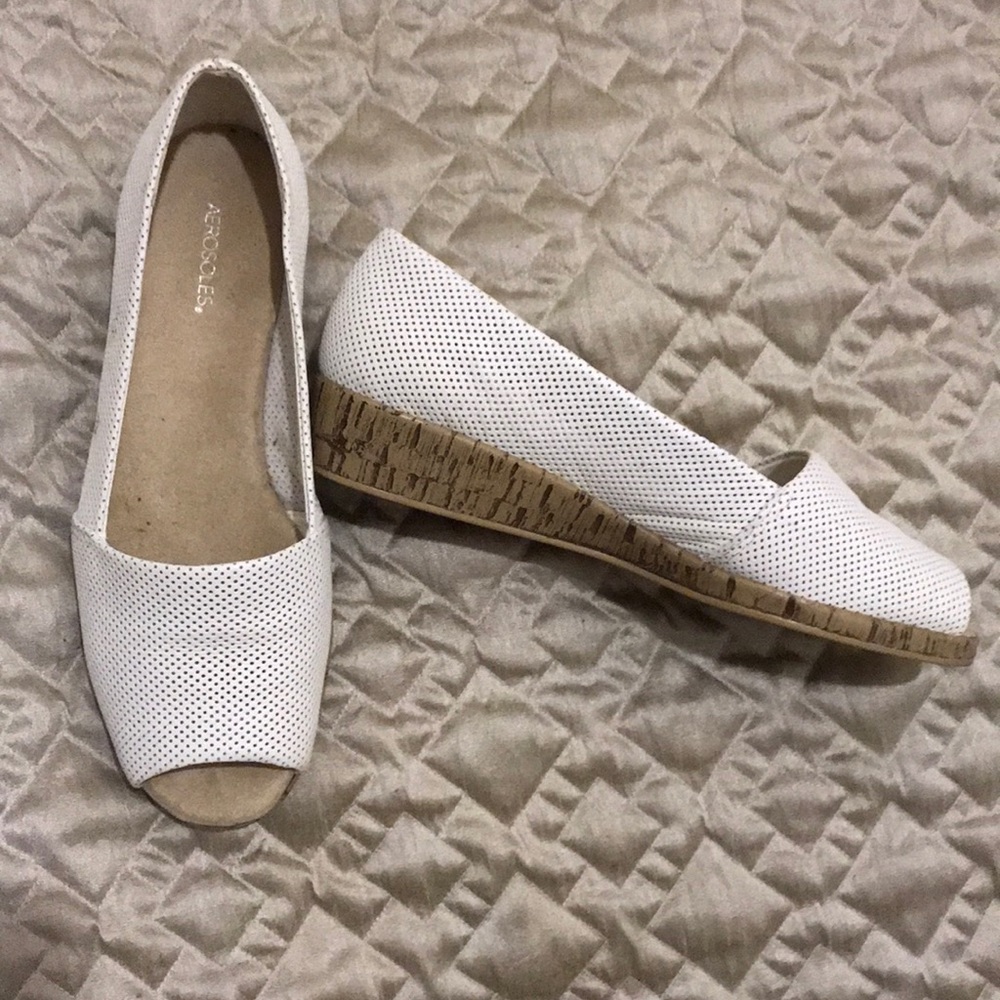 Aerosols Peep Toe Wedges